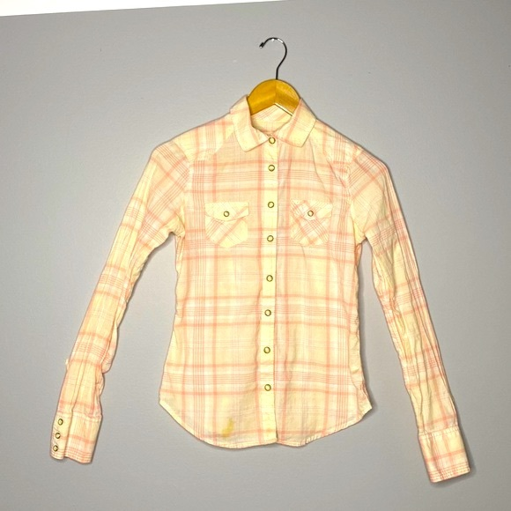 AEO PLAID BUTTON DOWN SHIRT‎